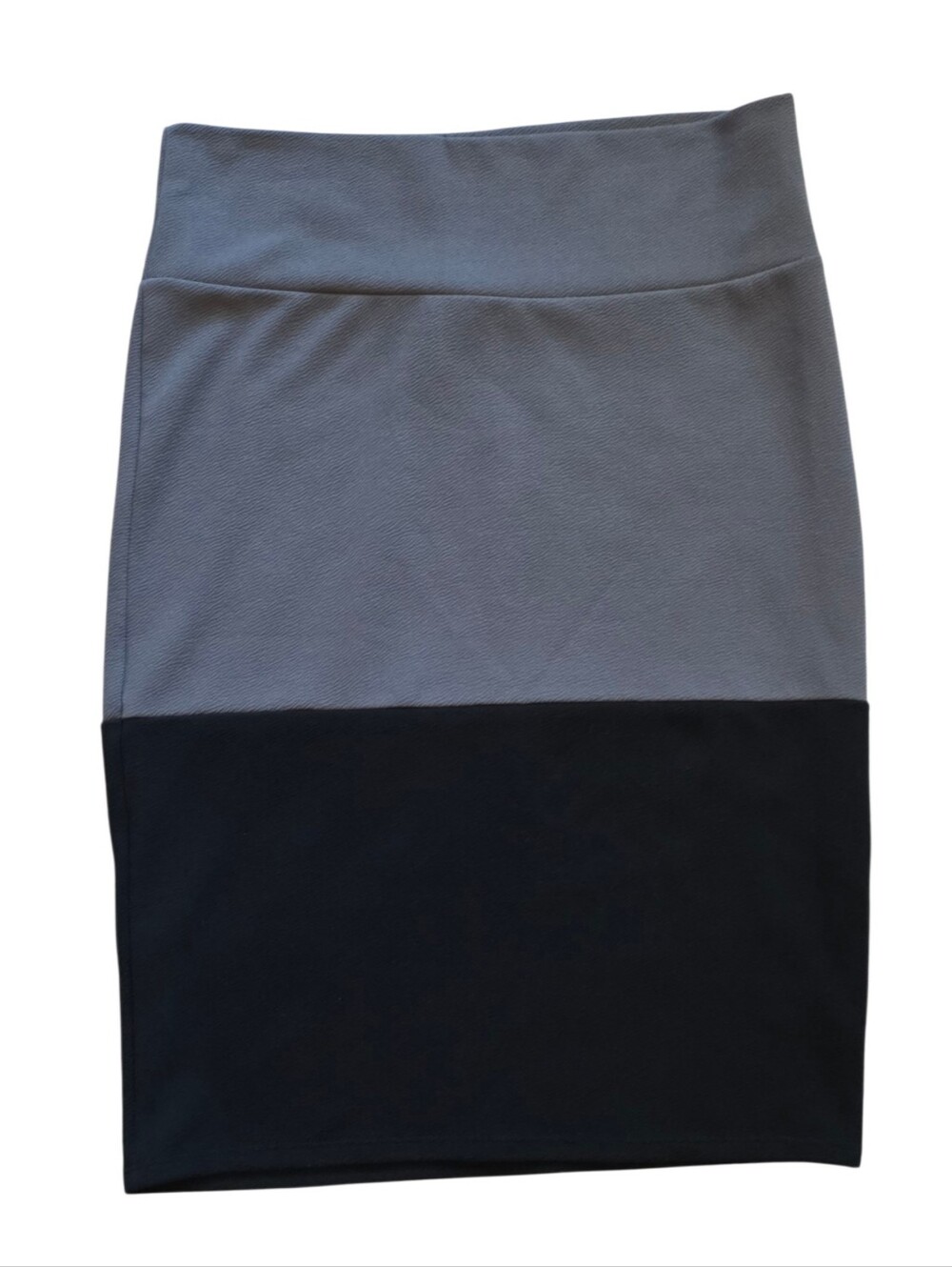 LuLaRoe Cassie Large Black and Gray Color Block Pencil Skirt - Picture 3 of 6
